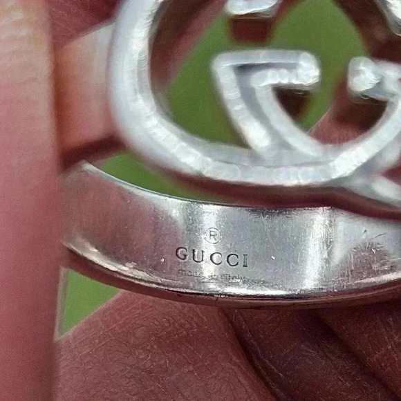 Gucci  Interlocking G Ring and Pendant - Picture 11 of 13